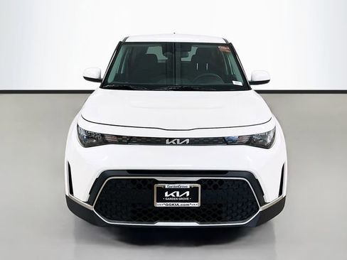 New 2025 Kia Soul LX image 2