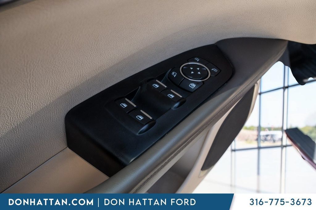 Used 2020 Lincoln Nautilus Reserve AWD/4WD image 16