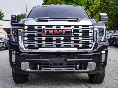 Used 2024 GMC Sierra 3500 Denali AWD/4WD image 33