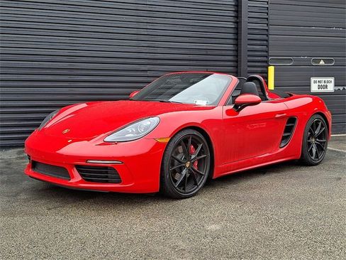 Certified 2025 Porsche 718 Boxster S image 1