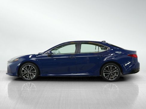 Used 2026 Toyota Camry XLE w/ Premium Plus Package FWD image 2