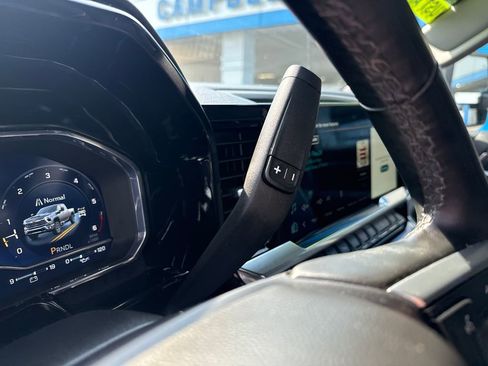 Used 2025 Chevrolet Silverado 2500 LT w/ Safety Package image 30