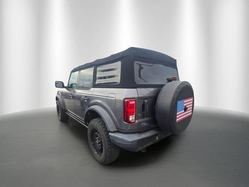 Used 2022 Ford Bronco Black Diamond AWD/4WD image 2