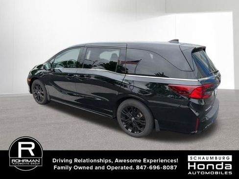 Used 2025 Honda Odyssey Sport-L image 9