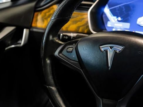 Used 2018 Tesla Model S 100D AWD/4WD image 23