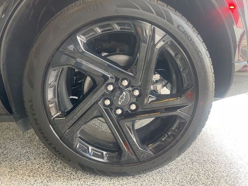 New 2025 Chevrolet Equinox EV RS w/ Convenience Package II image 25