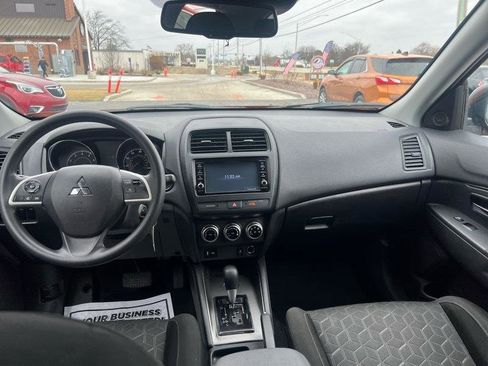 Used 2022 Mitsubishi Outlander Sport SE image 14