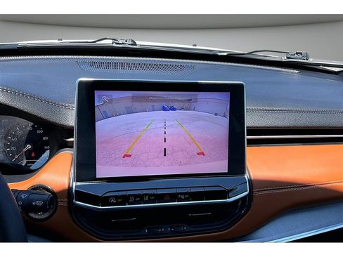 Certified 2024 Jeep Compass Limited AWD/4WD image 30