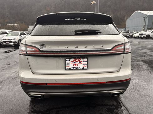 Used 2023 Lincoln Nautilus Reserve w/ Equipment Group 201A image 27