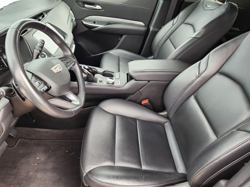Certified 2023 Cadillac XT4 Premium Luxury image 13