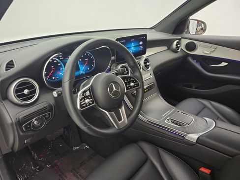 Certified 2022 Mercedes-Benz GLC 300 image 12