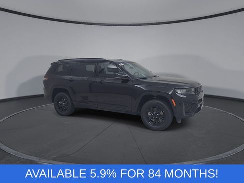 New 2026 Jeep Grand Cherokee L 4WD image 2