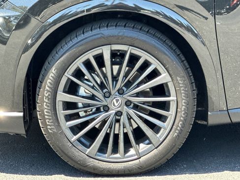 Used 2025 Lexus RX 350h w/ Convenience Package AWD/4WD image 31