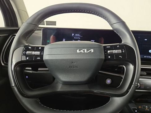 Certified 2026 Kia Sorento EX w/ EX Premium Package image 21