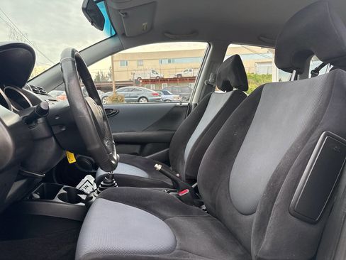 Used 2008 Honda Fit Sport image 31