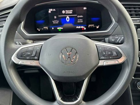 Certified 2022 Volkswagen Tiguan S image 23