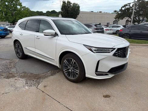 Used 2026 Acura MDX SH-AWD w/ Advance Package image 3
