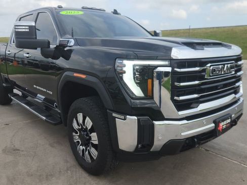 Used 2025 GMC Sierra 2500 SLT w/ Texas SLT Premium Package AWD/4WD image 4
