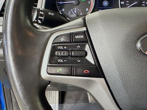 Used 2017 Hyundai Elantra Value Edition w/ Cargo Package image 14