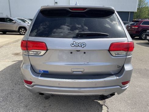 Used 2016 Jeep Grand Cherokee Overland w/ Advanced Technology Group RWD image 7