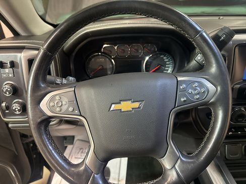 Used 2015 Chevrolet Silverado 1500 LTZ Z71 w/ LTZ Plus Package AWD/4WD image 18