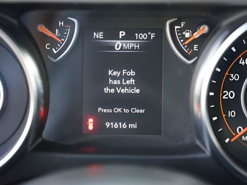 Used 2022 Jeep Wrangler Unlimited Sport AWD/4WD image 25