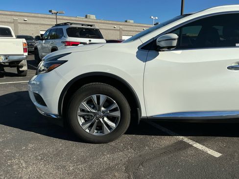 Used 2018 Nissan Murano SL w/ Moonroof Package image 26