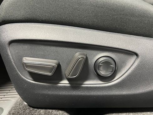 New 2025 Toyota RAV4 XLE image 14