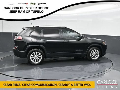 Used 2021 Jeep Cherokee Latitude FWD image 4