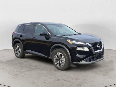 Used 2023 Nissan Rogue SV image 1