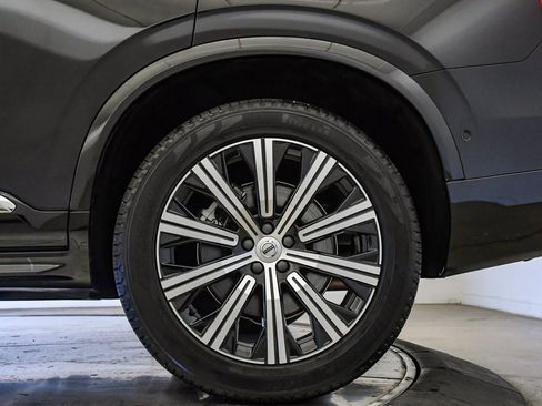 Certified 2025 Volvo XC90 B6 Plus image 11