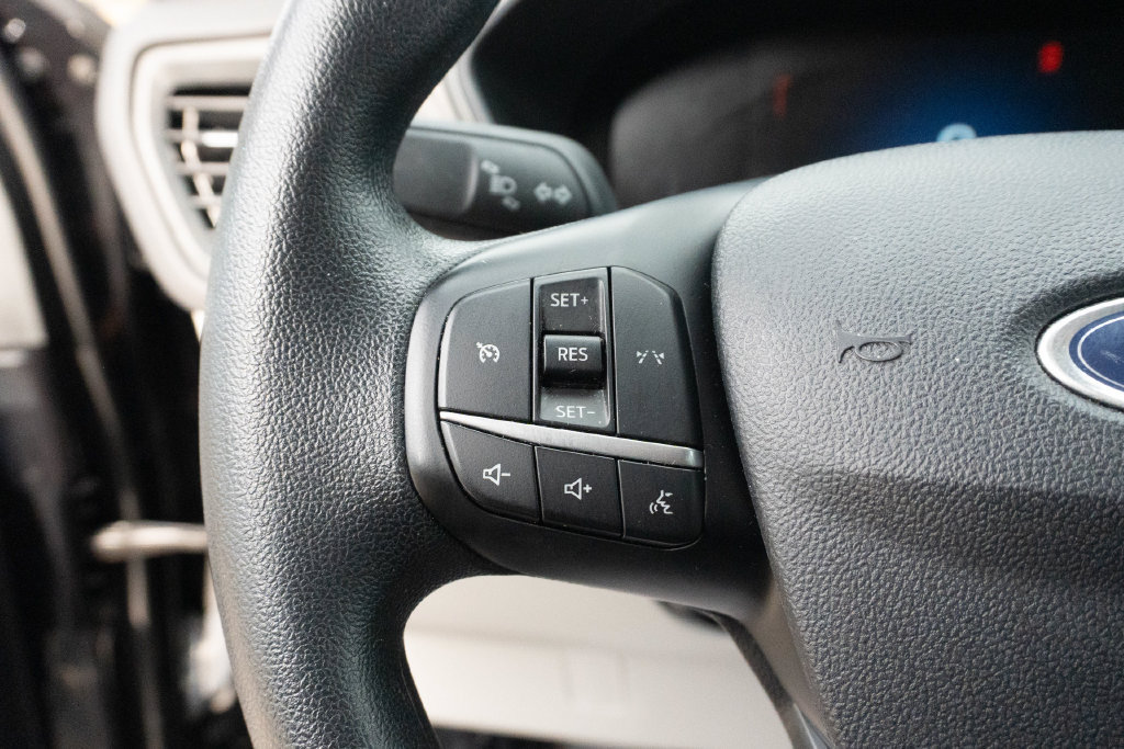 Used 2025 Ford Escape Active FWD image 22