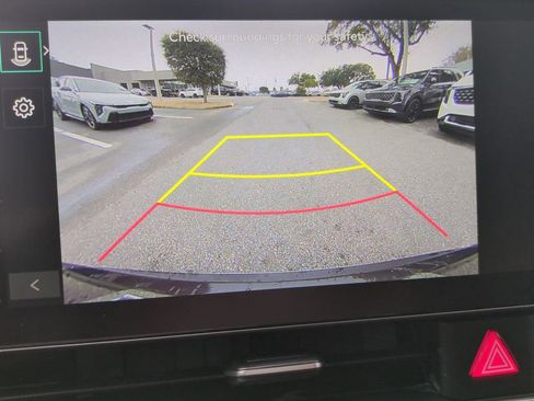 New 2026 Kia Carnival LXS image 27