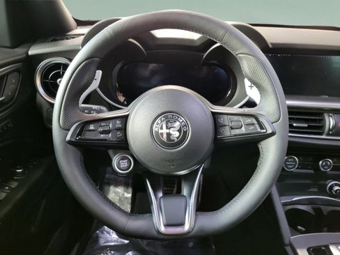 New 2025 Alfa Romeo Stelvio Sprint AWD/4WD image 38