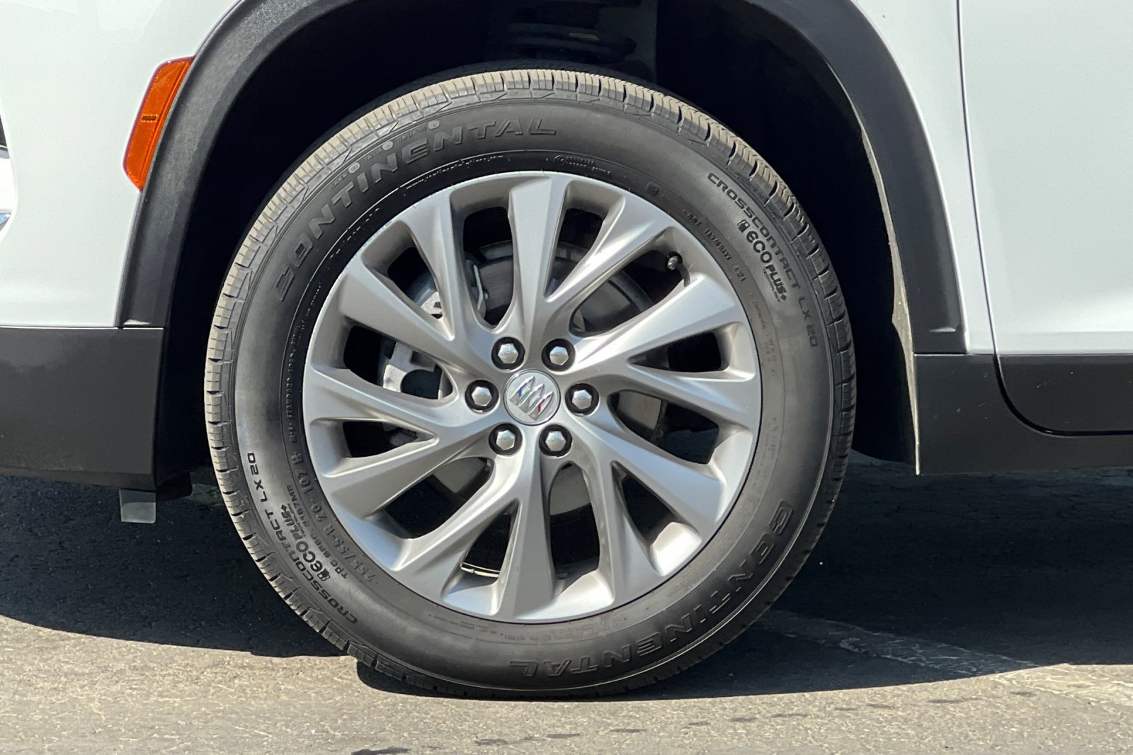 Used 2025 Buick Enclave Preferred FWD image 40