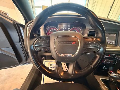 Used 2022 Dodge Charger SXT RWD image 30
