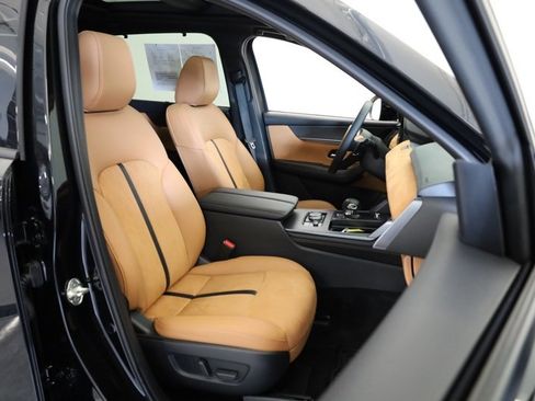 Used 2025 MAZDA CX-70 3.3 Turbo S w/ Premium Plus image 31