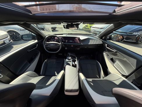 Used 2024 Kia EV6 GT-Line RWD image 25