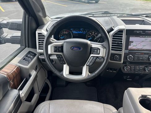 Used 2015 Ford F150 Lariat AWD/4WD image 22