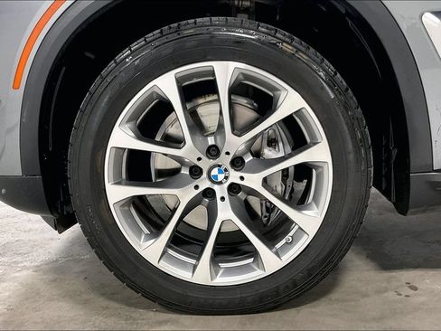 Used 2024 BMW X5 sDrive40i w/ Premium Package RWD image 10