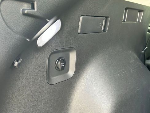 Used 2026 Kia Sportage SX image 52