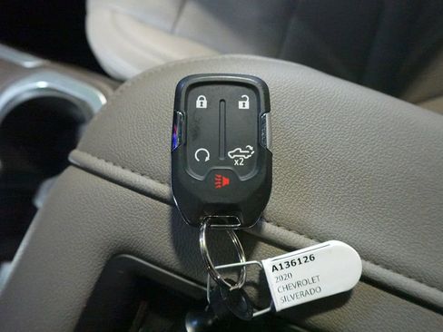 Used 2020 Chevrolet Silverado 2500 LTZ w/ LTZ Plus Package image 32