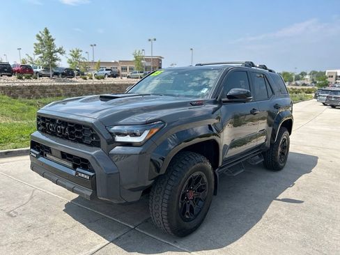 Used 2025 Toyota 4Runner TRD Pro AWD/4WD image 3