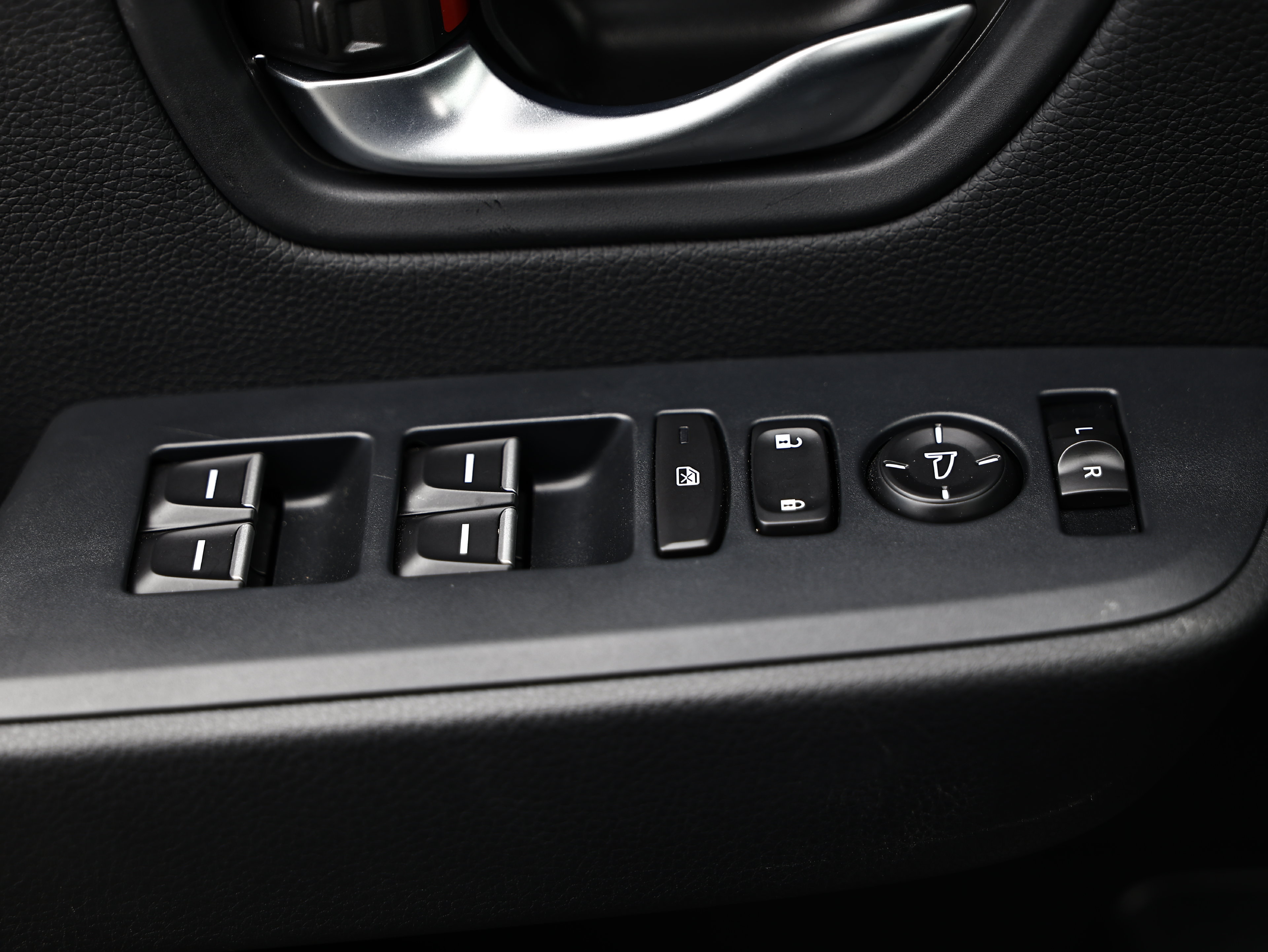 Certified 2026 Honda Pilot Sport image 17