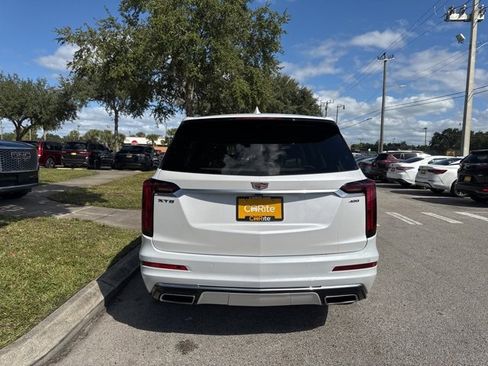Used 2024 Cadillac XT6 Premium Luxury image 6