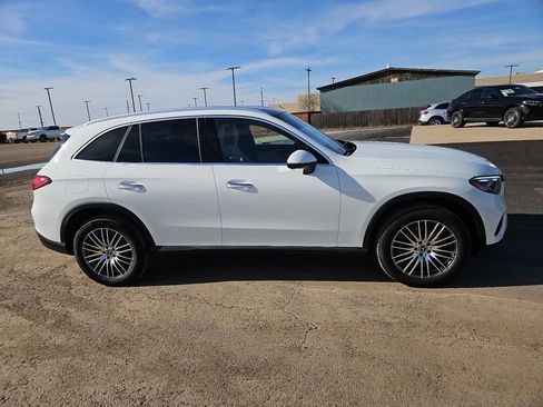 New 2026 Mercedes-Benz GLC 300 4MATIC image 9
