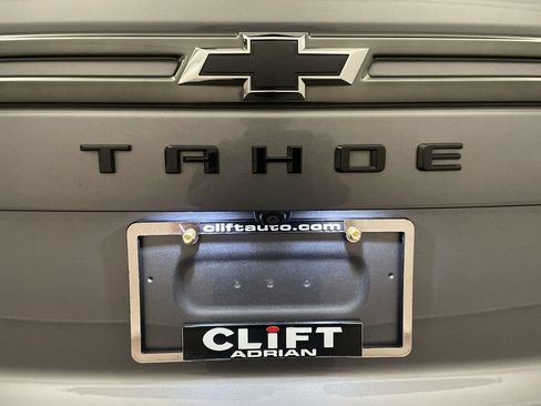 Used 2022 Chevrolet Tahoe RST w/ Luxury Package AWD/4WD image 27
