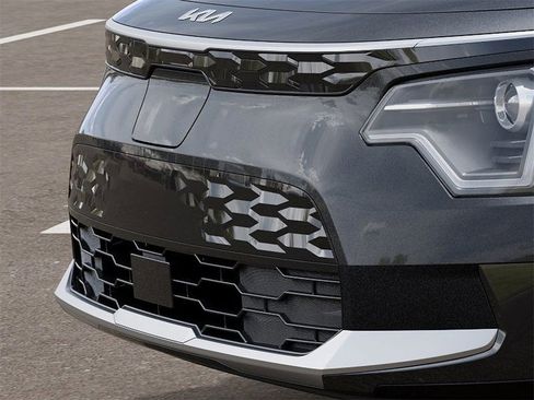 New 2025 Kia Niro Wind w/ Wind Preserve Package image 12