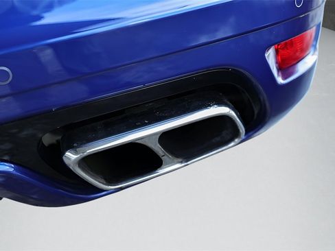 Used 2019 Land Rover Range Rover Sport SVR image 22