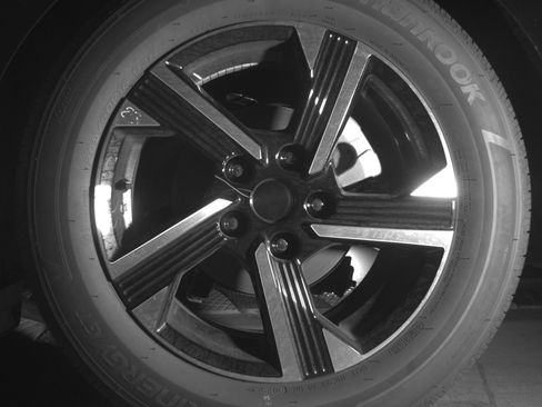 Used 2025 Nissan Sentra SV FWD image 14